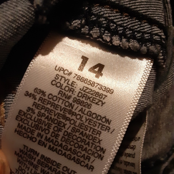 Jordache super skinny jeans - Picture 3 of 3